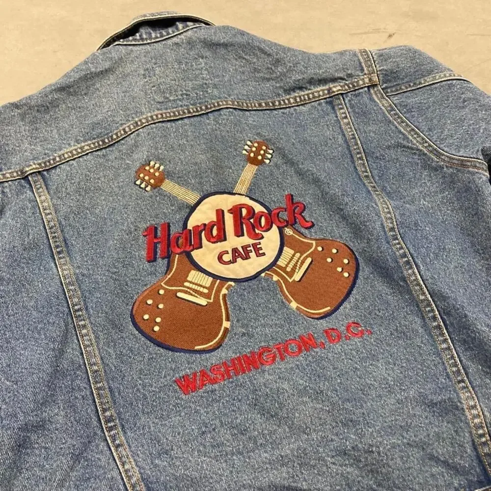 vintage y2k Hard Rock Cafe denim trucker jacket